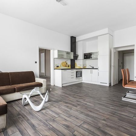 Apartsee Halkova Pilsen Exterior photo