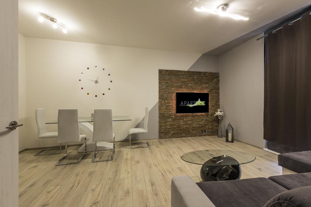 Apartsee Halkova Pilsen Exterior photo