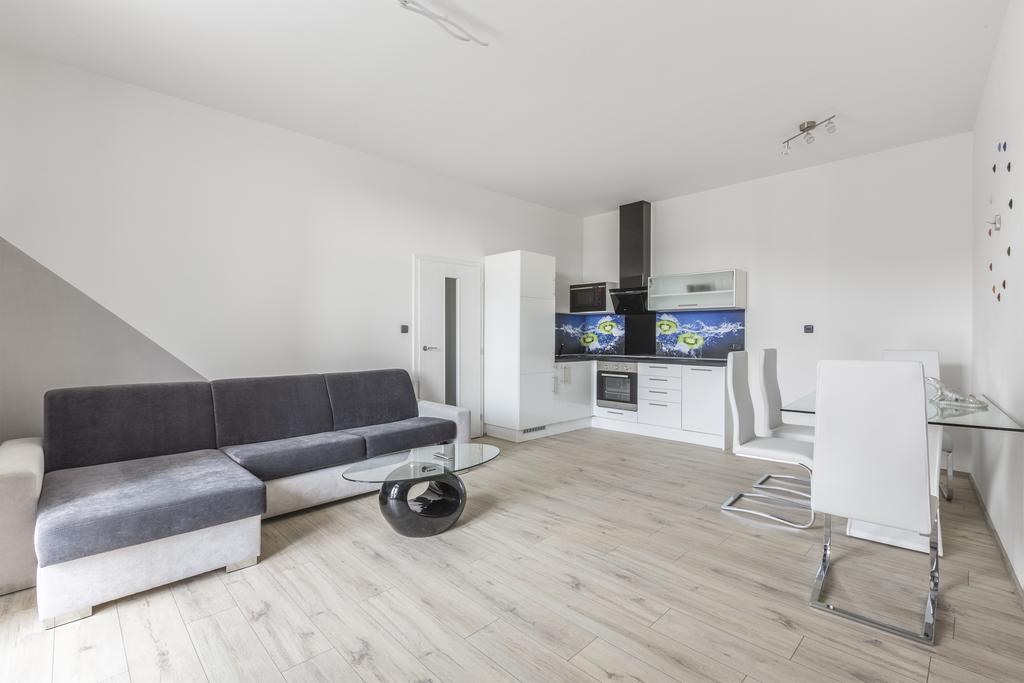 Apartsee Halkova Pilsen Exterior photo